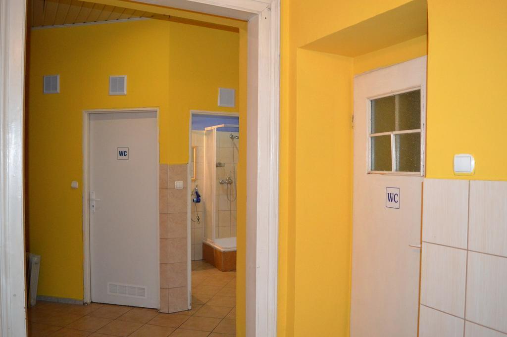 كراكوفيا Honey Hostel المظهر الخارجي الصورة